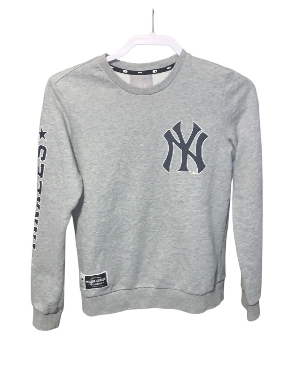 MLB Major League Baseball New York Yankees Grey Pullover Sweatshirt Youth